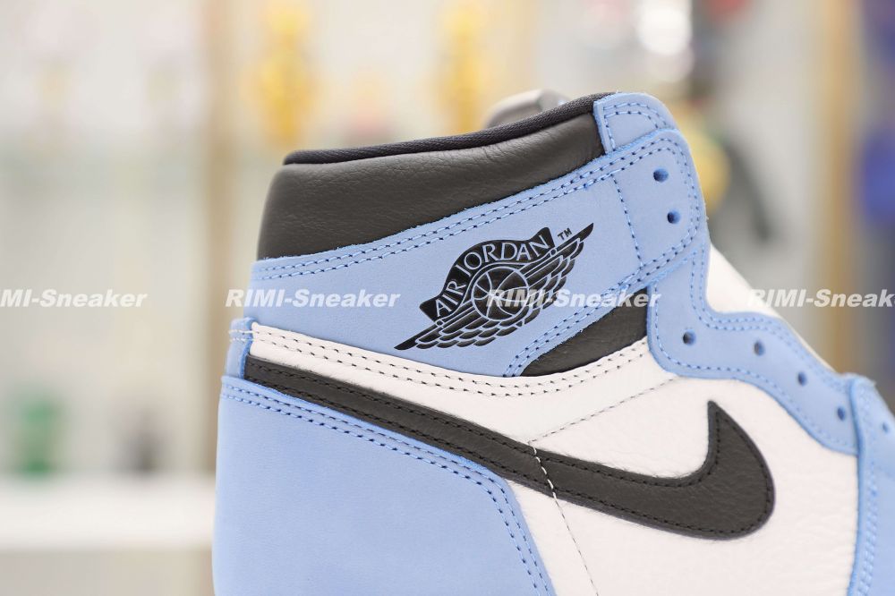 AIR JORDAN 1 RETRO HIGH OG 'UNIVERSITY