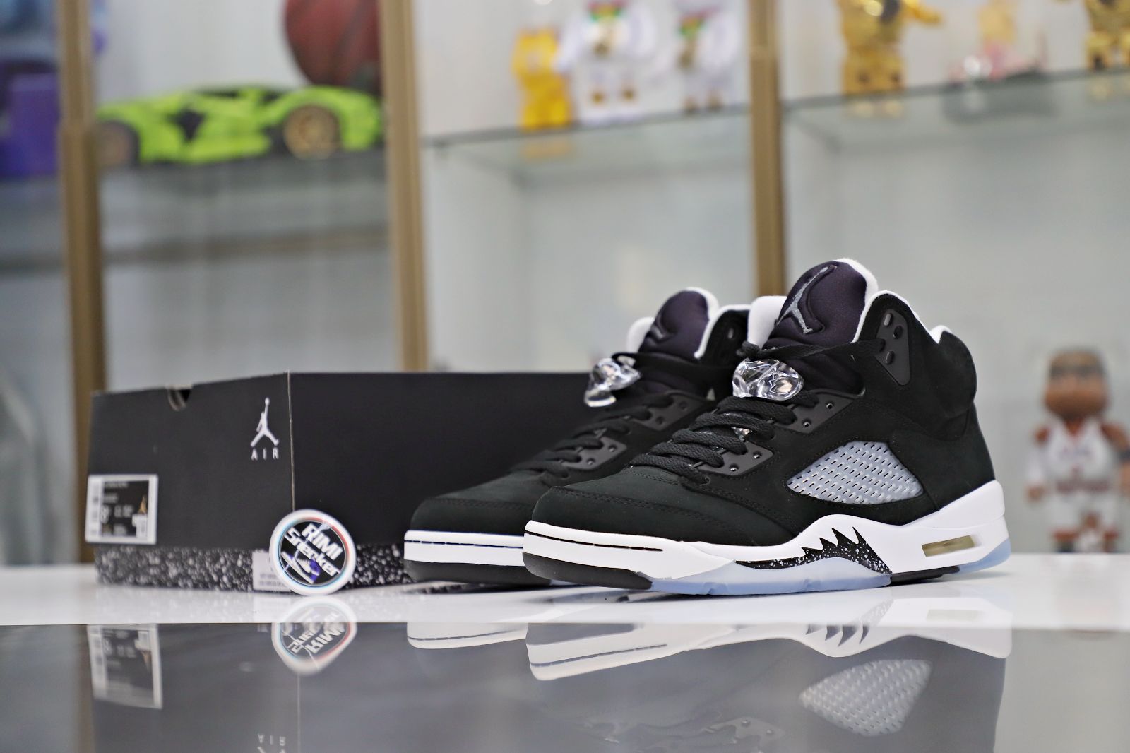 AIR JORDAN 5 RETRO 'OREO' 2021