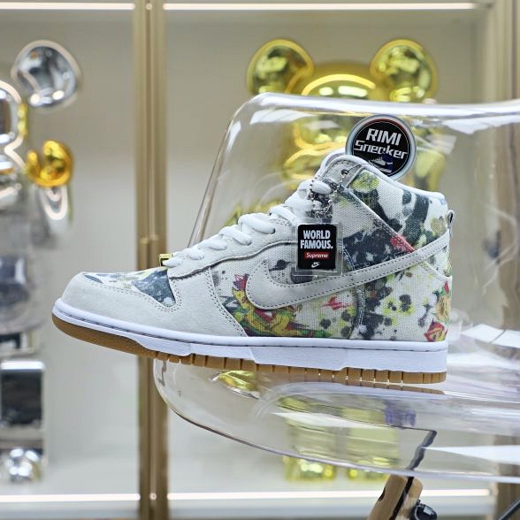 Supreme x Nike Dunk SB High  "Rammellzee"