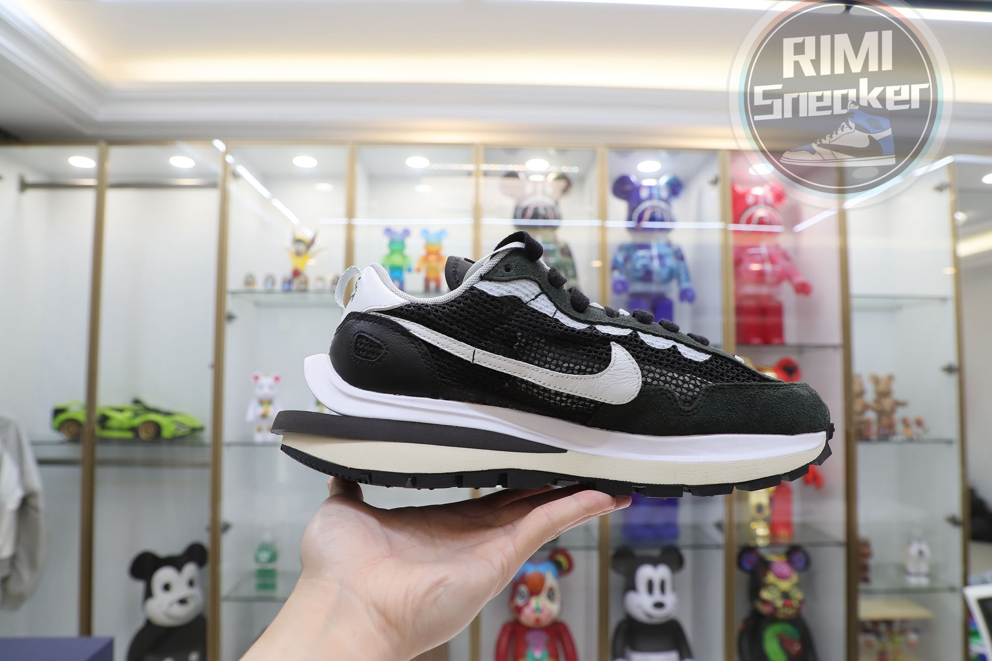 SACAI X VAPORWAFFLE 'BLACK WHITE'