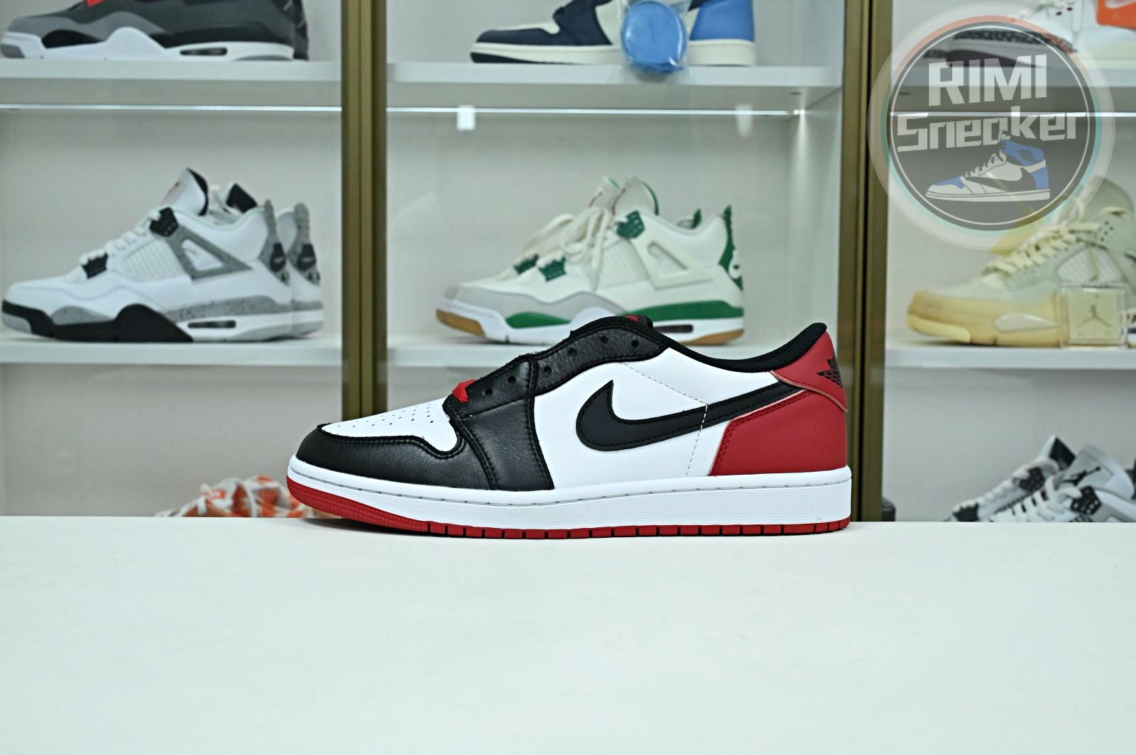 Jordan Air Jordan 1 Low OG "Black Toe"'