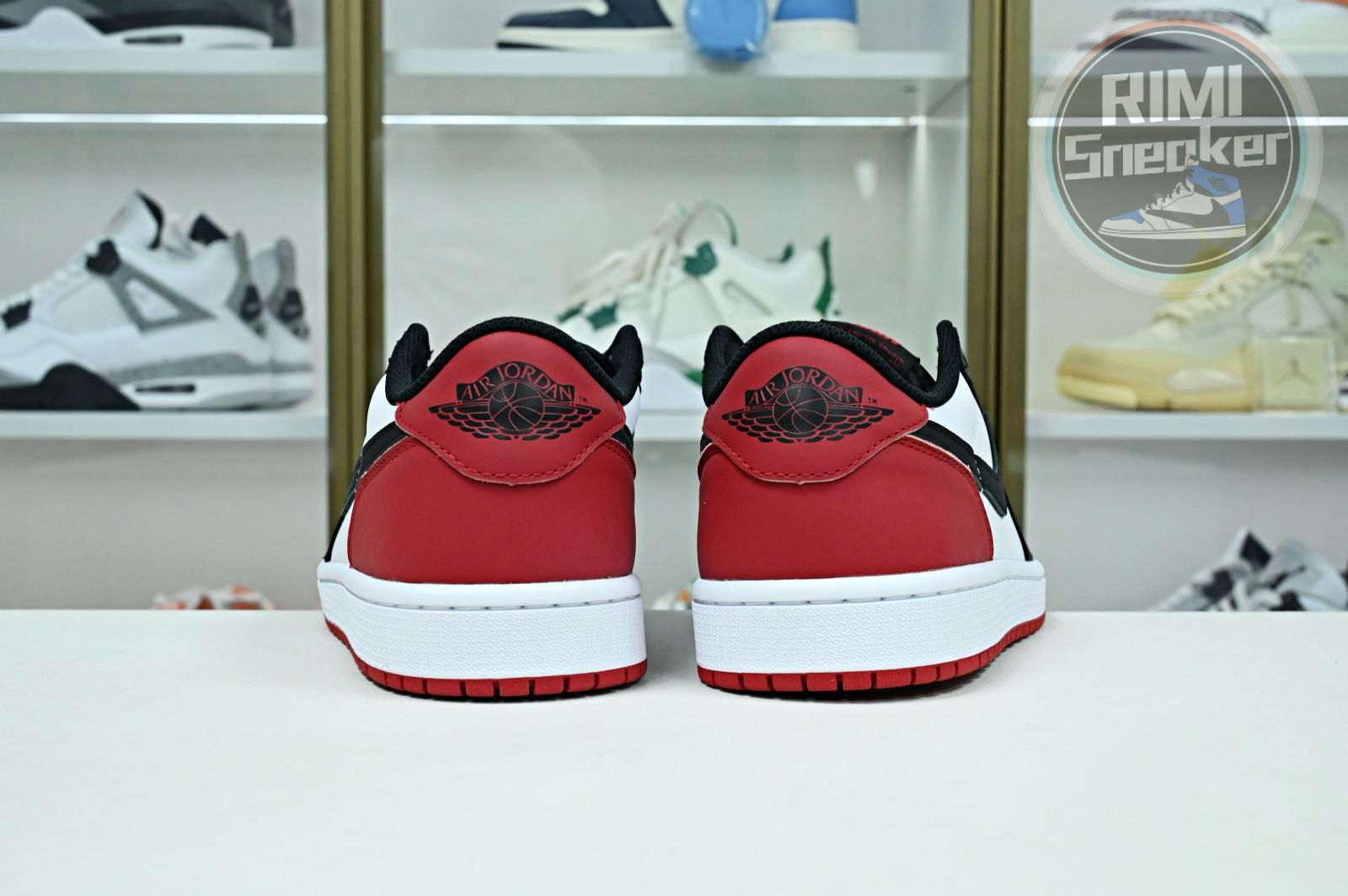 Jordan Air Jordan 1 Low OG "Black Toe"'