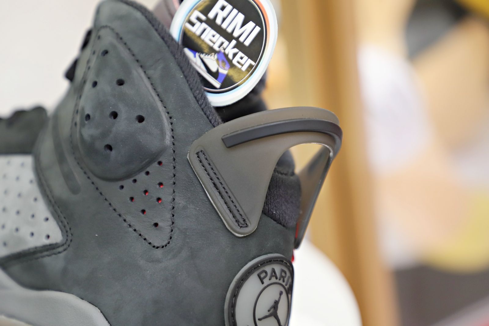 PARIS SAINT-GERMAIN X AIR JORDAN 6 RETRO 'IRON GREY'