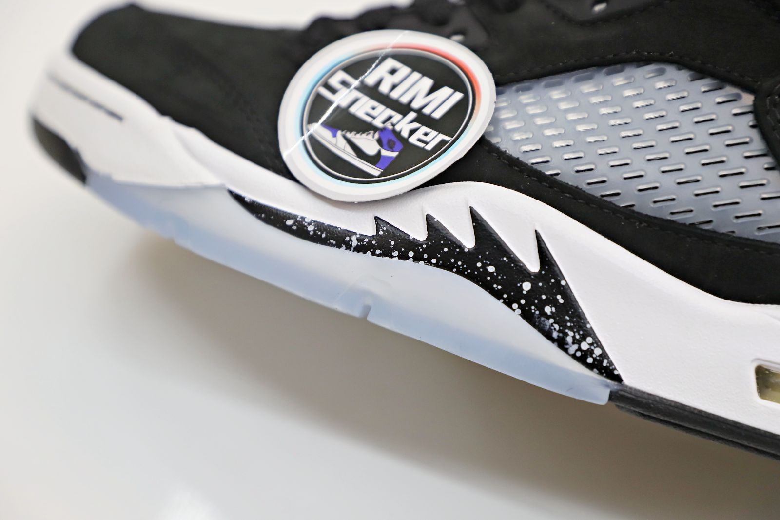 AIR JORDAN 5 RETRO 'OREO' 2021