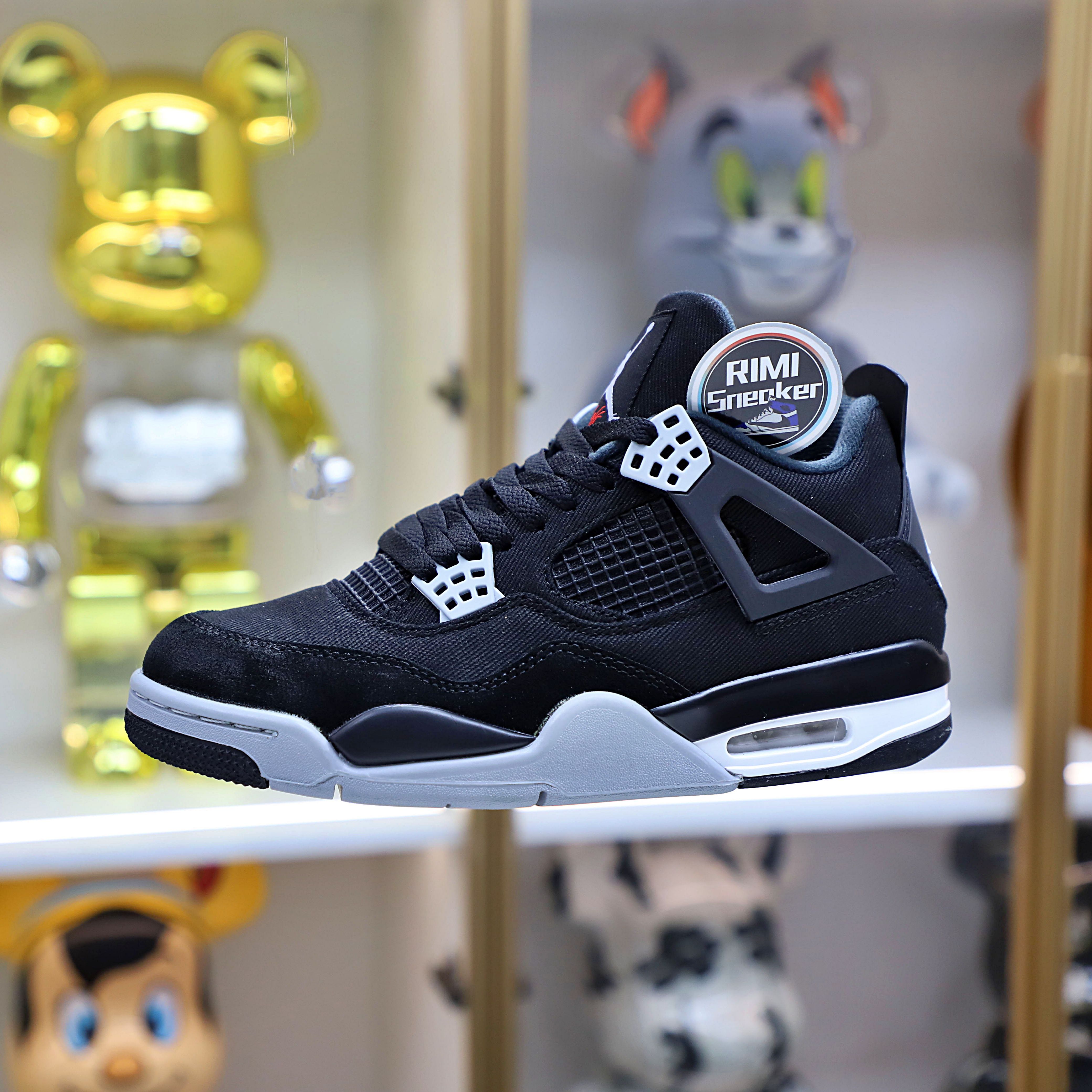 AIR JORDAN 4 "BLACK CANVAS"