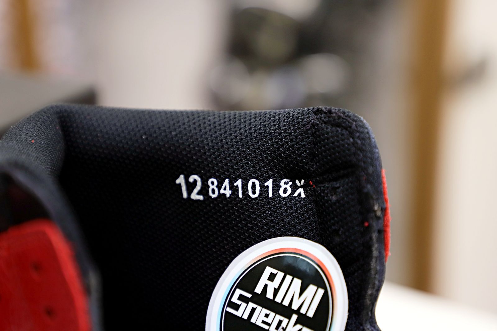 AIR JORDAN 1 RETRO HIGH OG 'BRED'
