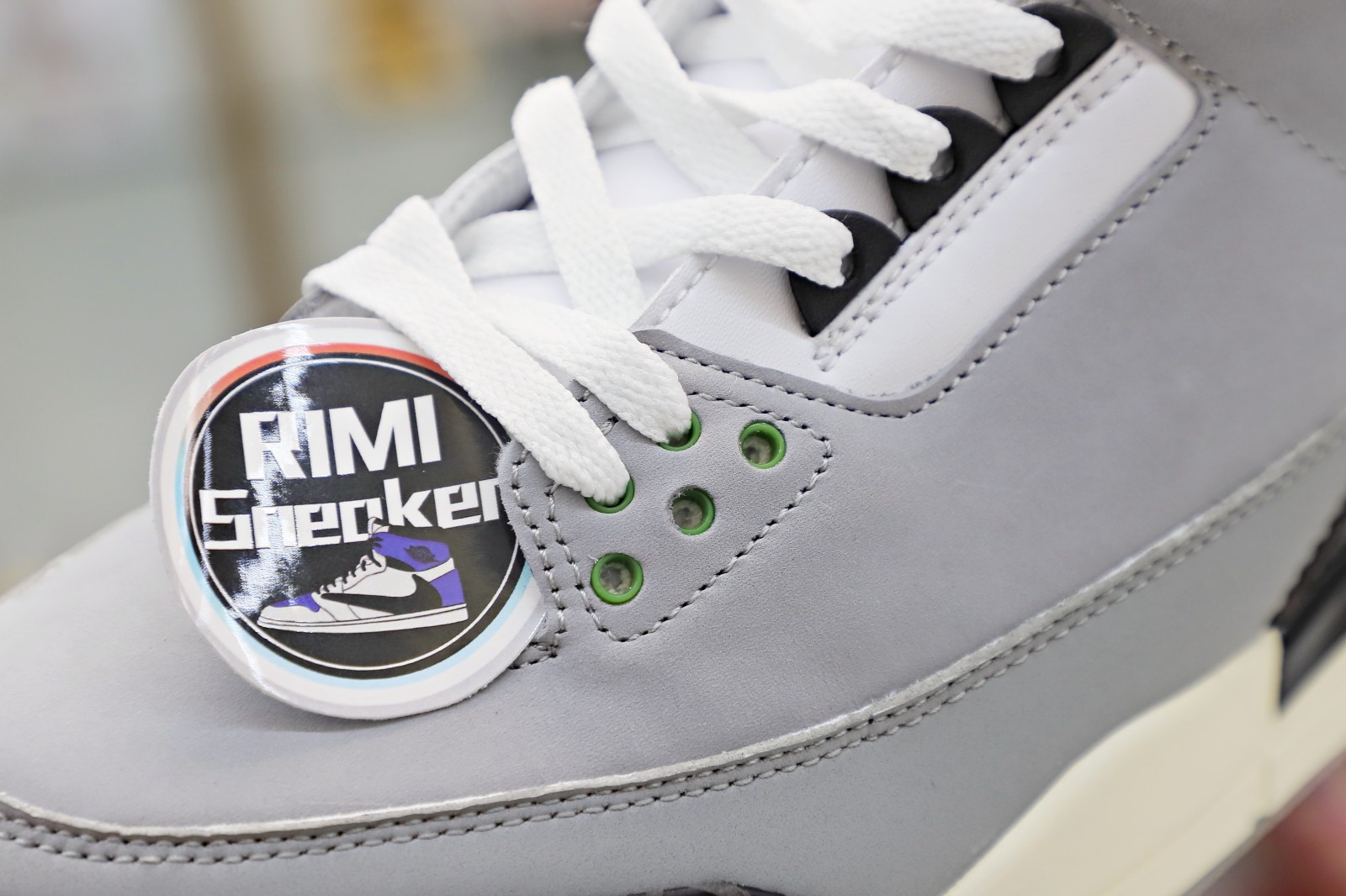 AIR JORDAN 3 RETRO 'CHLOROPHYLL'