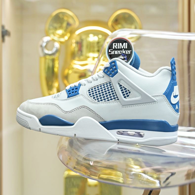 Air Jordan 4 "Military Blue" 2024