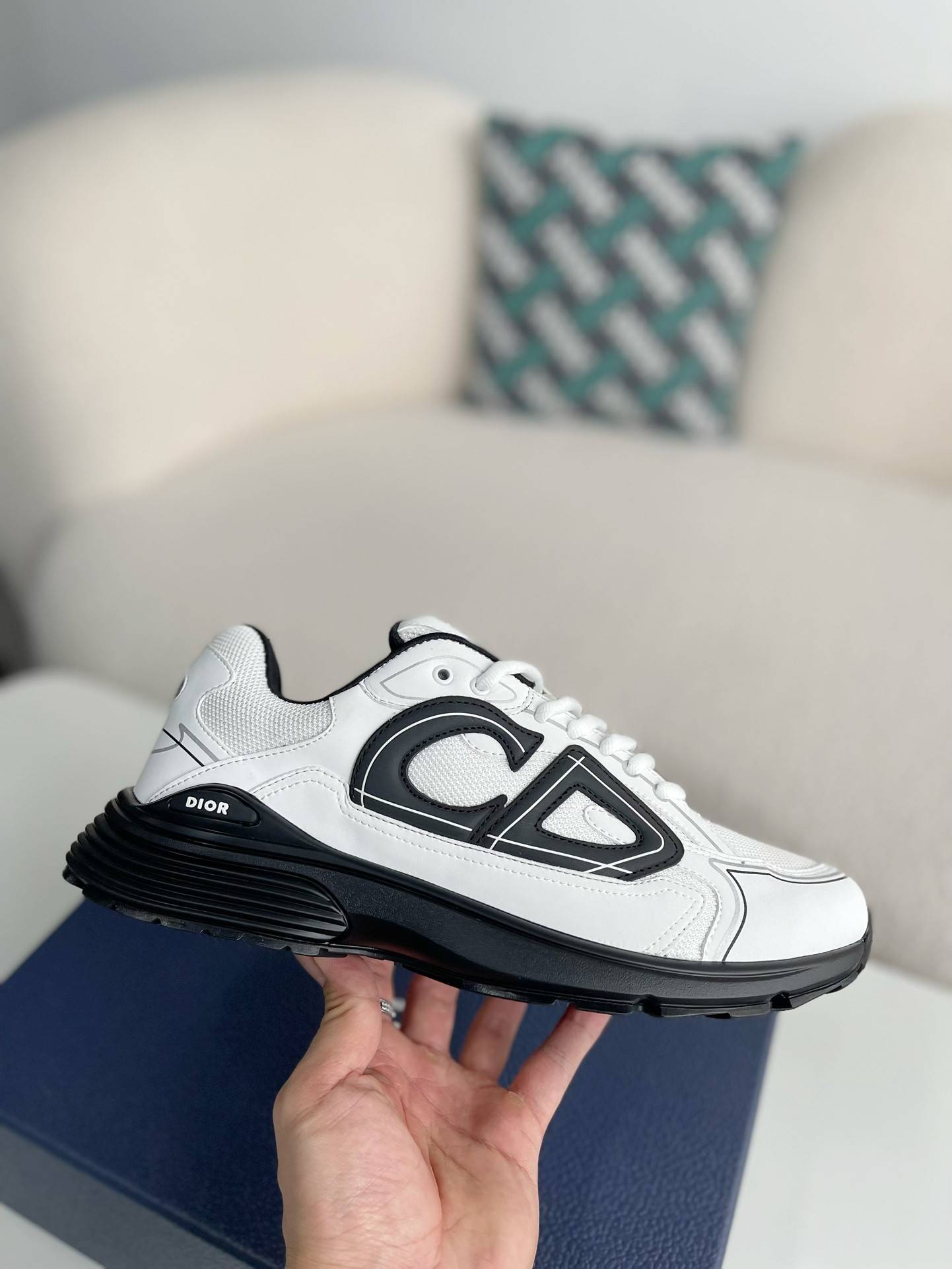 D*OR B30 New Sneaker