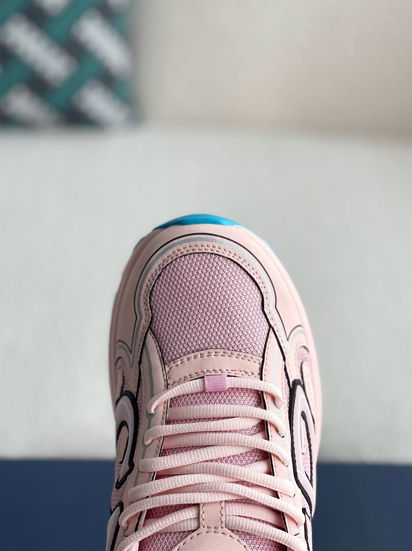 D*OR B30 New Sneaker