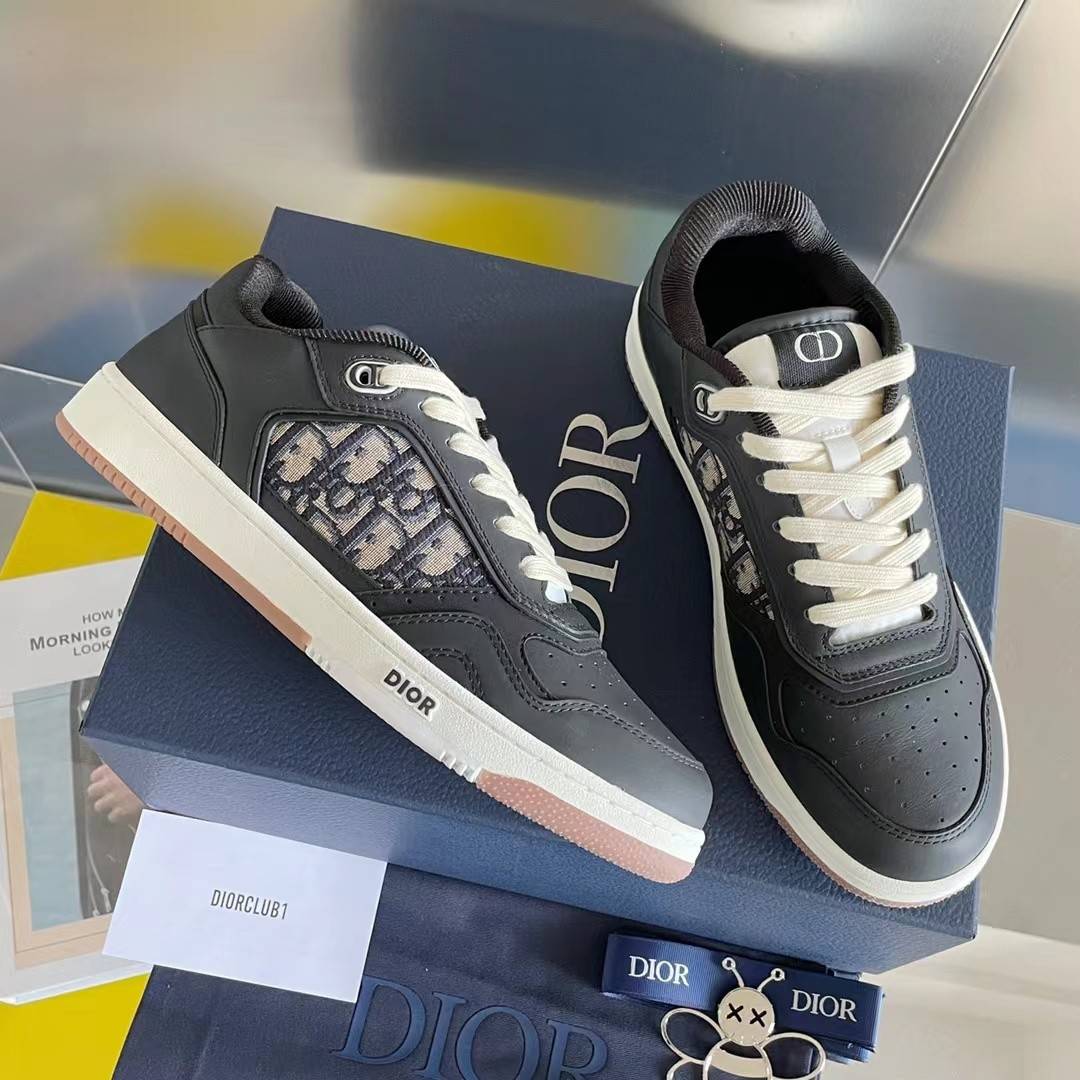 D*OR HIGH LEVEL B27 Sneaker