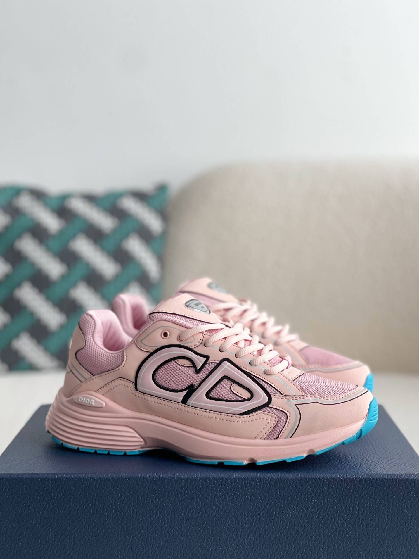 D*OR B30 New Sneaker