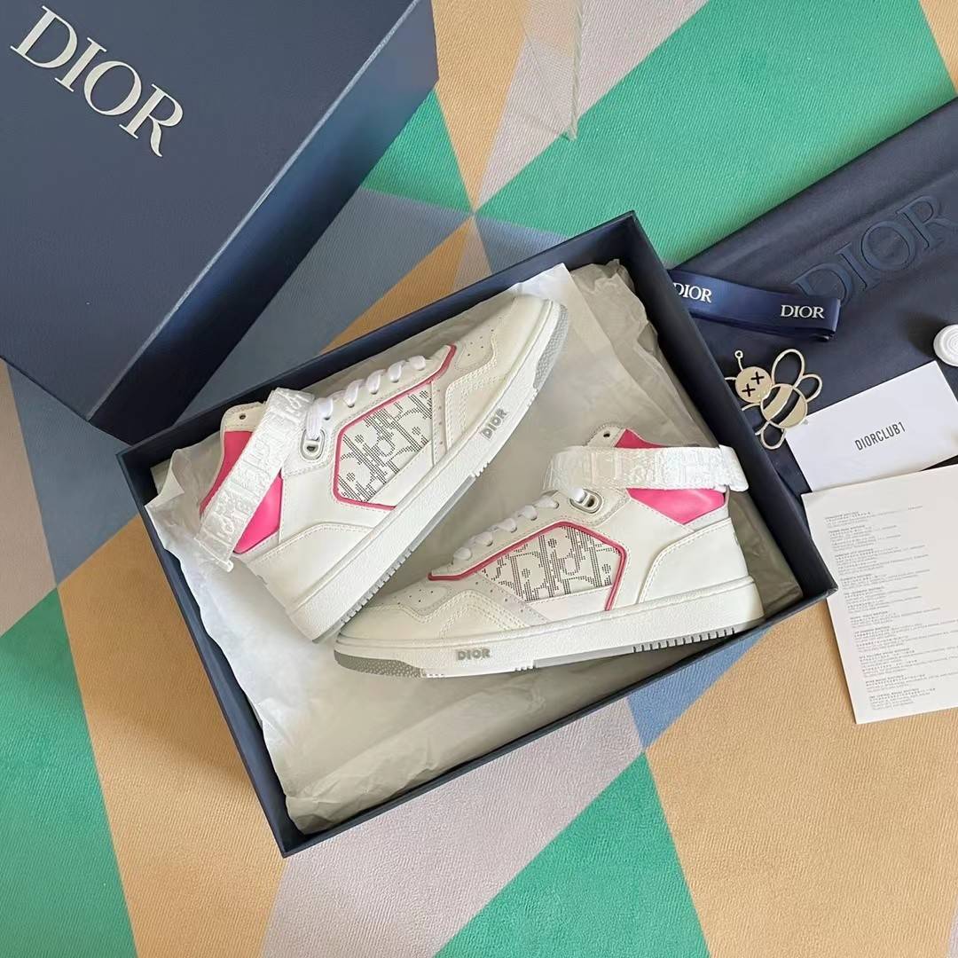 D*OR HIGH LEVEL B27 Sneaker