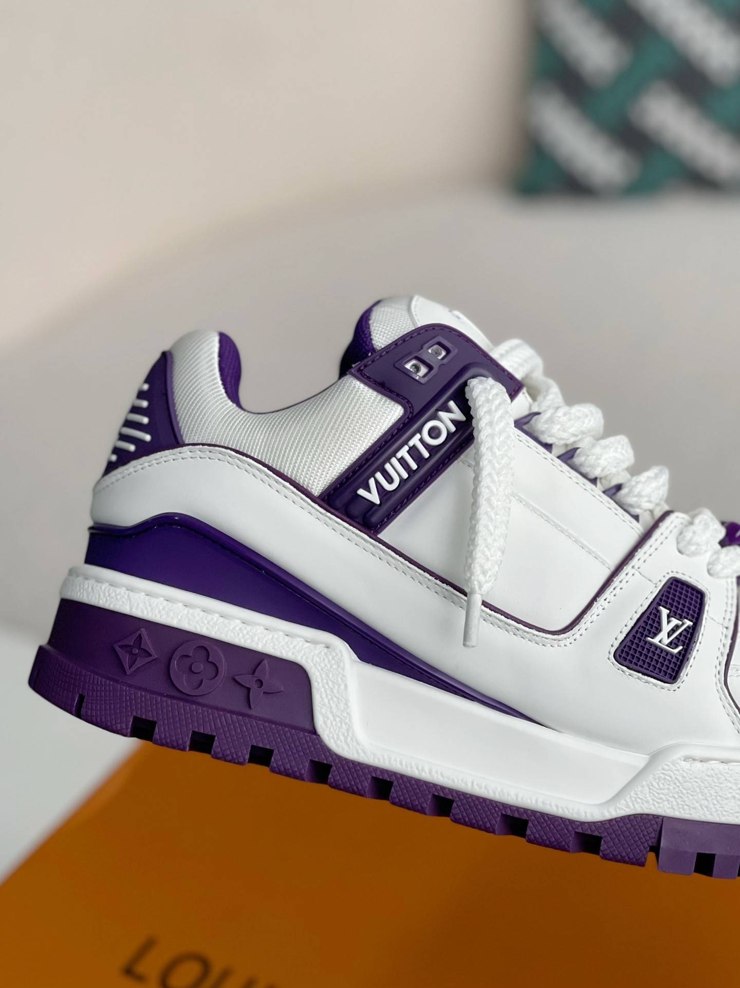 L*V TRAINER MAXI  SNEAKERS