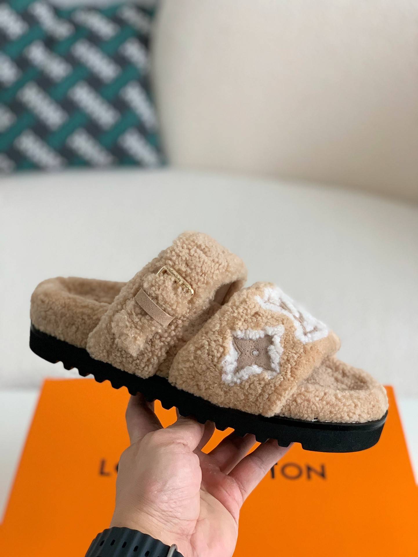 L*V PASEO COMFORT Women's Sandals