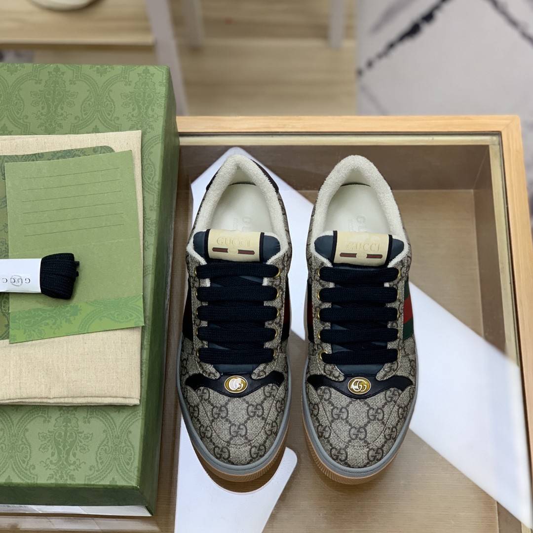 GU*IDirty shoes