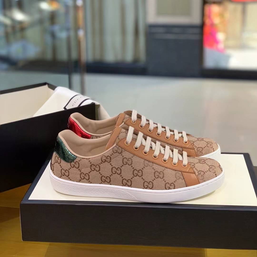 GU*Isneakers Support chip phone sensing