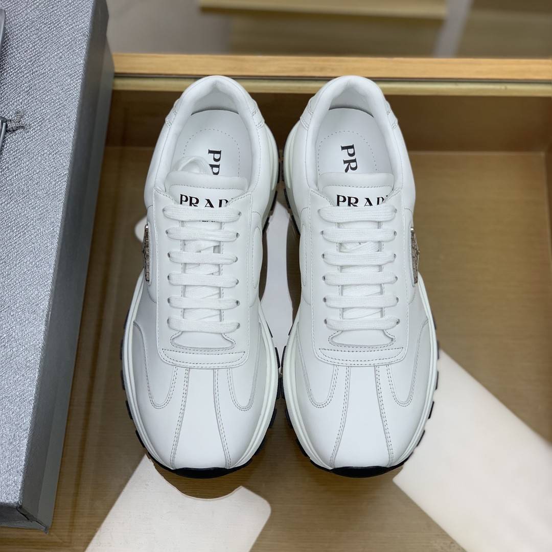P*DA Sneakers