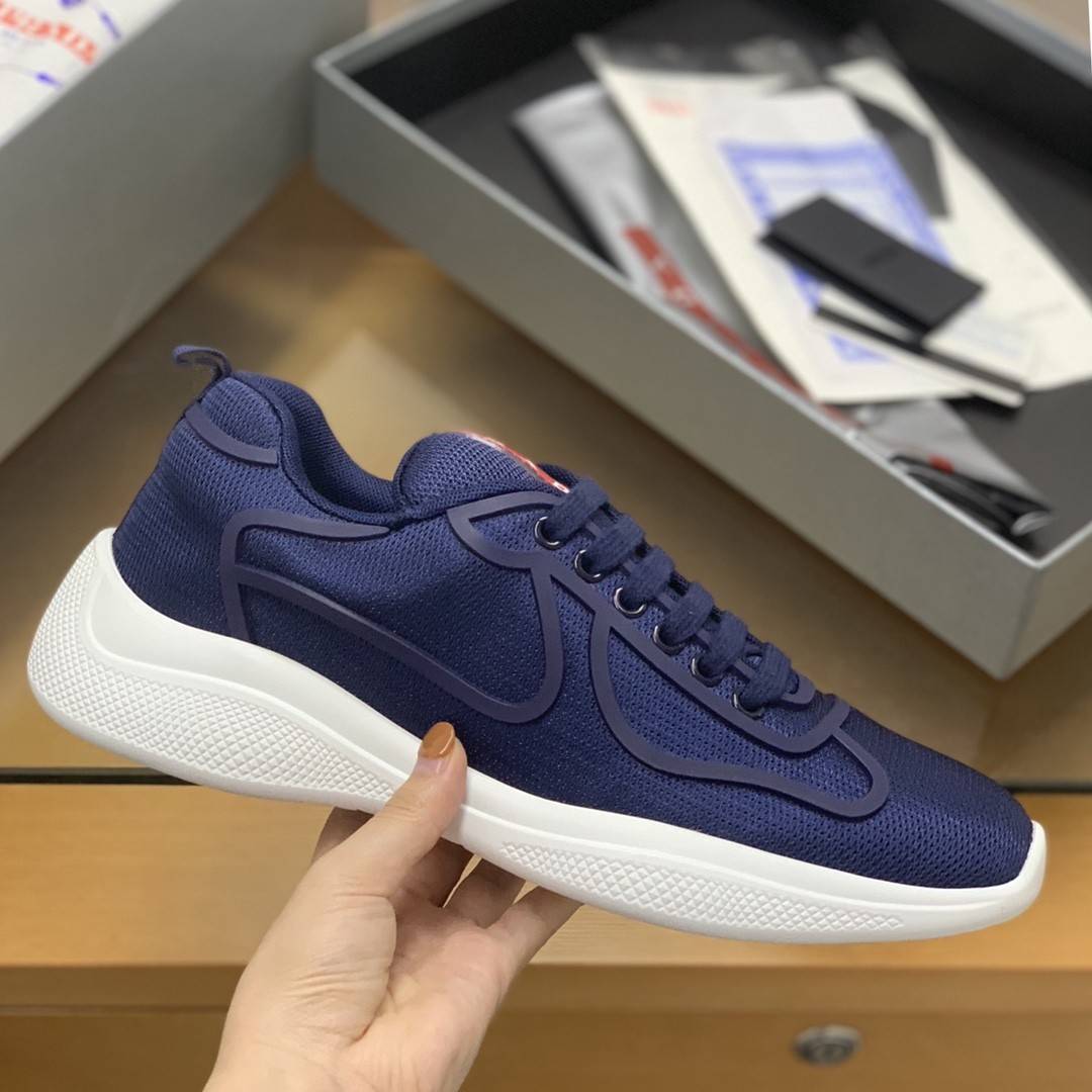 P*DA Sneakers