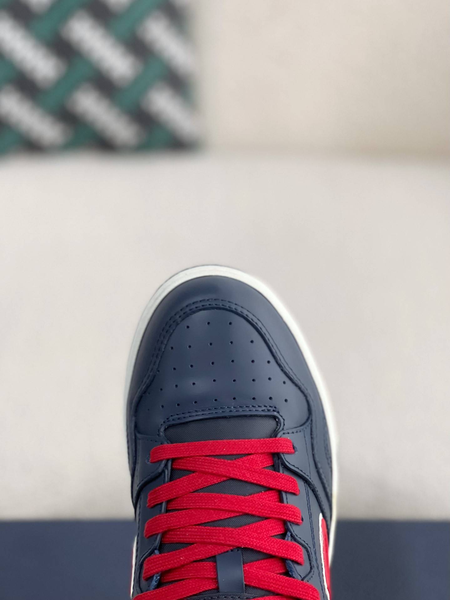 D*OR B57 Sneakers