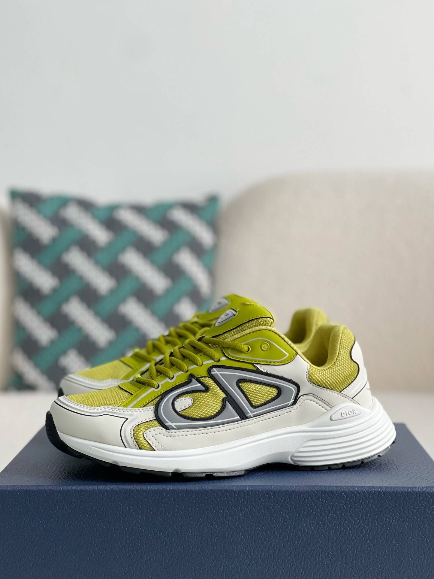 D*OR B30 New Sneaker