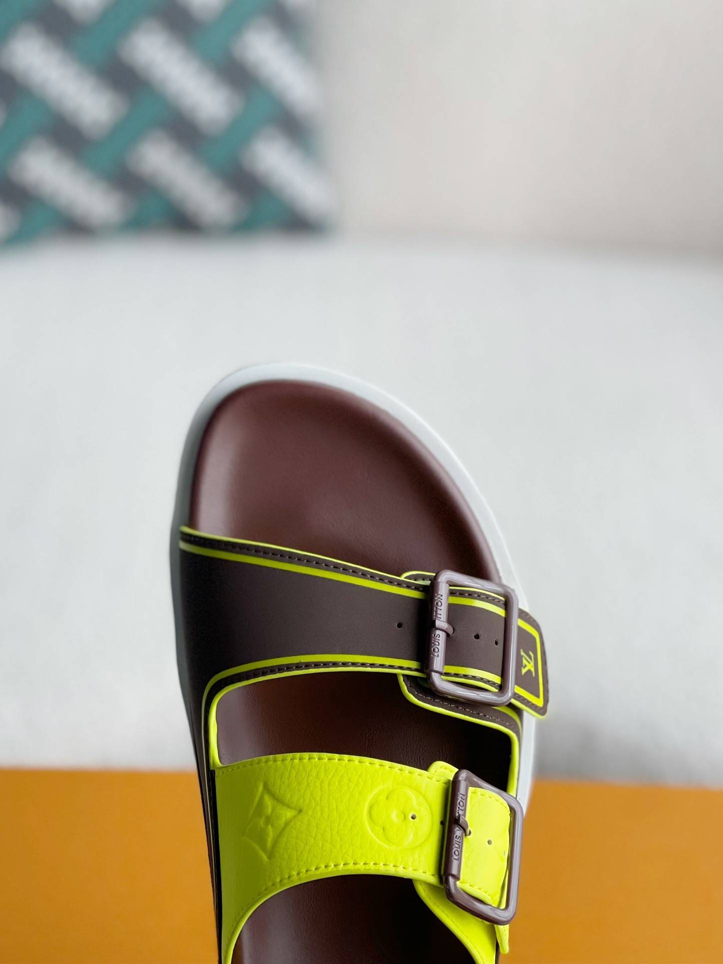 L*V MAN SLIPPERS
