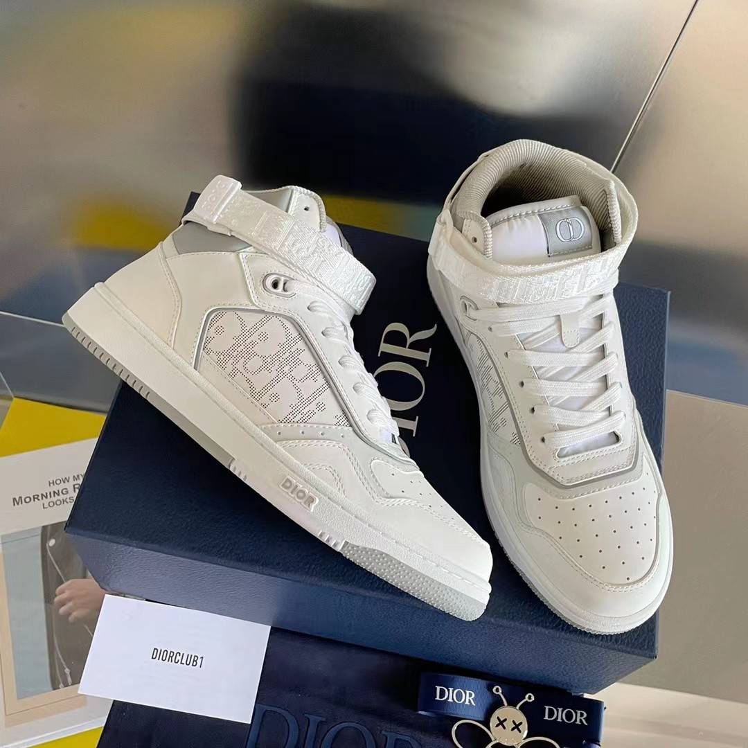 D*OR HIGH LEVEL B27 Sneaker