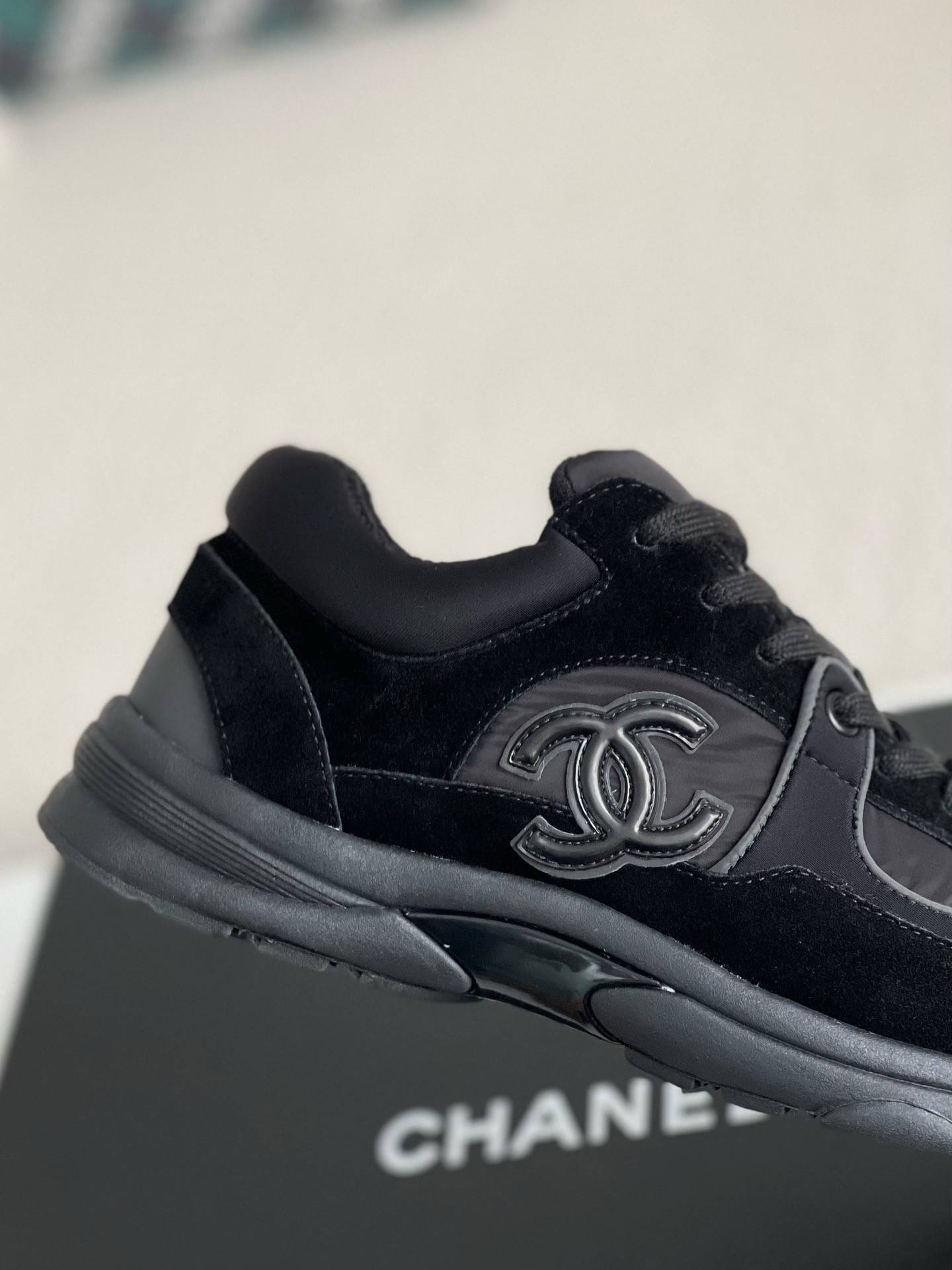 CH*EL 23P Sneakers