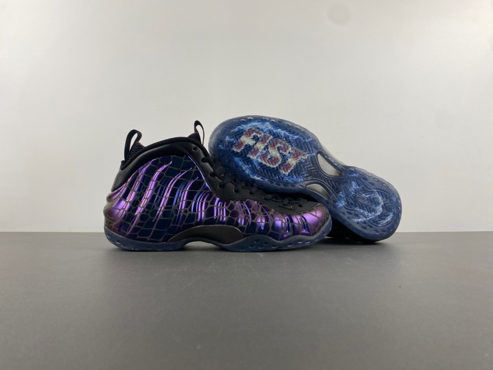 TEKKEN 8 x Nike Air Foamposite One “Kazuya Mishima” FQ9050-400