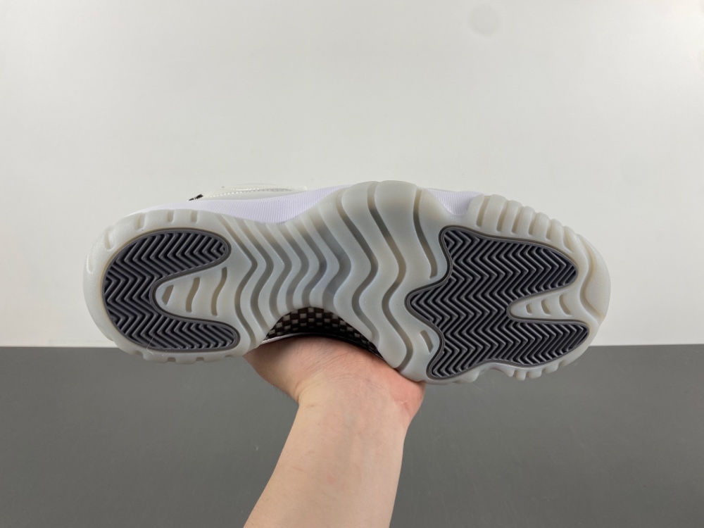 Jordan 11 Retro Grand Finale  AR0715-110