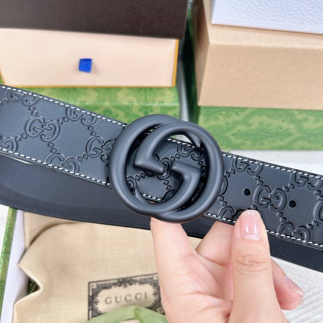 G*u*i men's belts