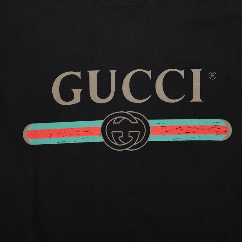 G*u*i men's and women's black t-shirt