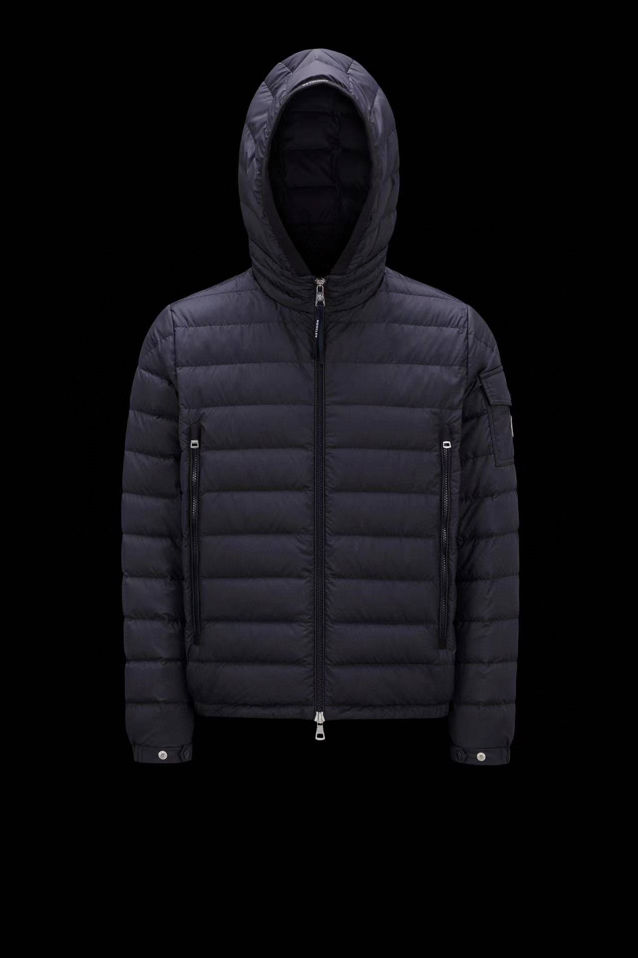 Moncler Short  men's down jacket-black