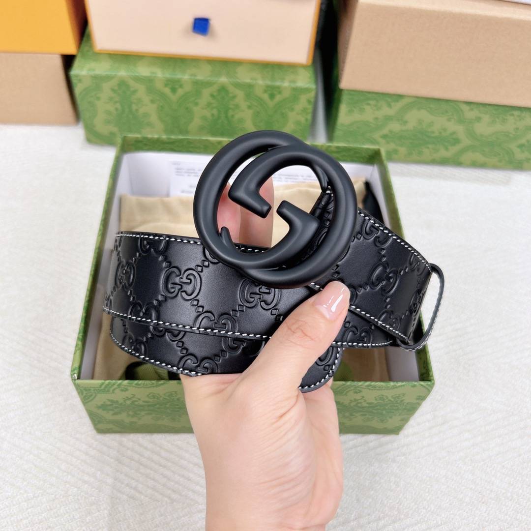 G*u*i men's belts