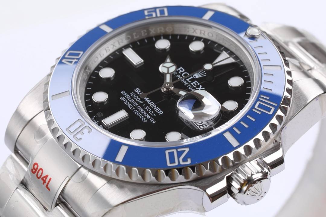 Rolex Submariner 41 Series Men's Watch