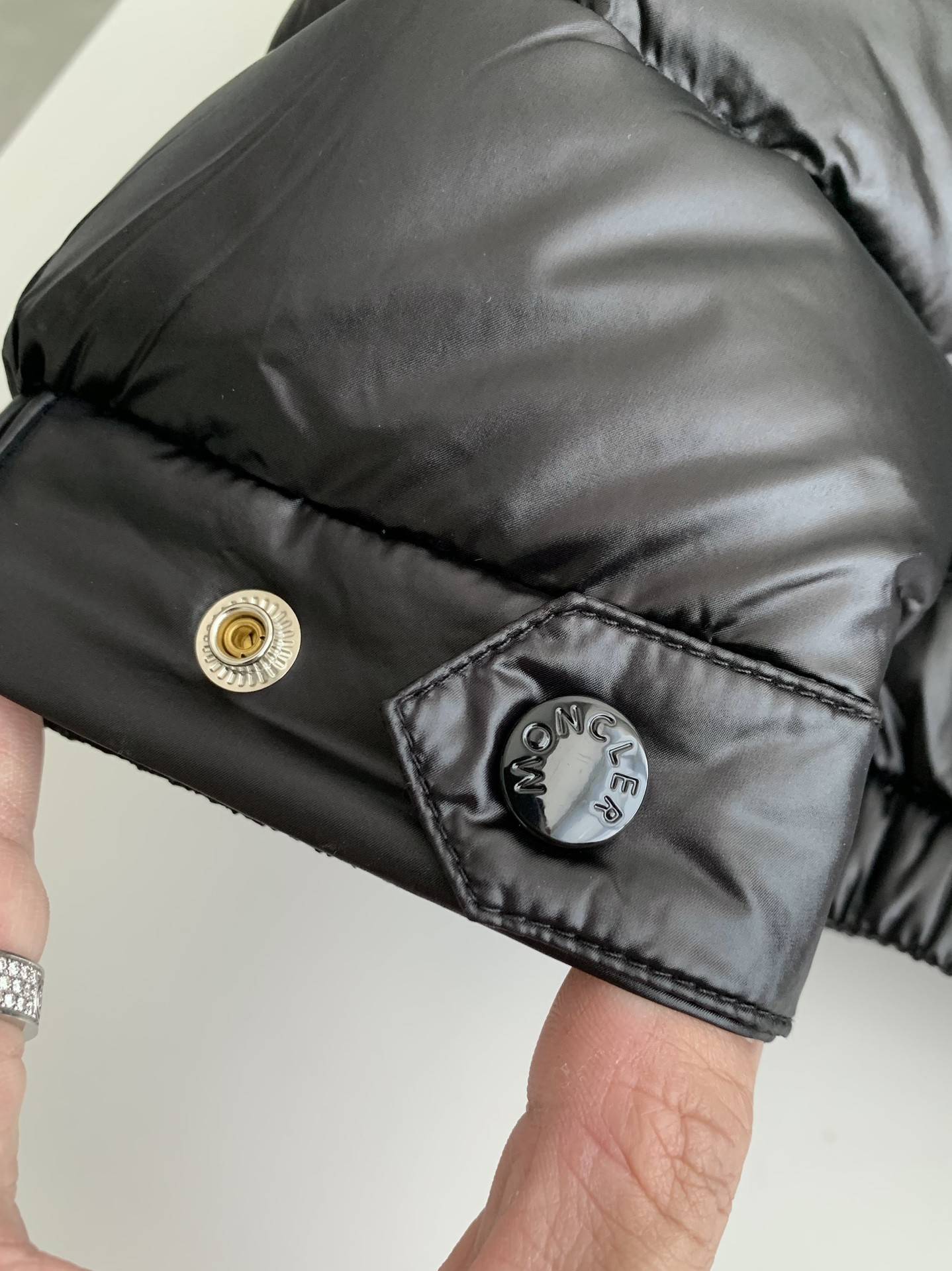 Moncler Short  men's down jacket