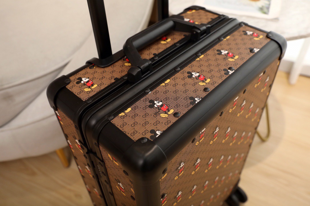 G*u*i luggage/trolley case classic flower aluminum frame size: 20 inches