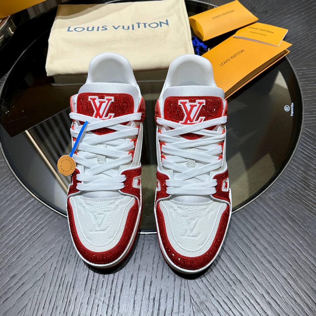 L*V TRAINER Sneakers 1AD6D6