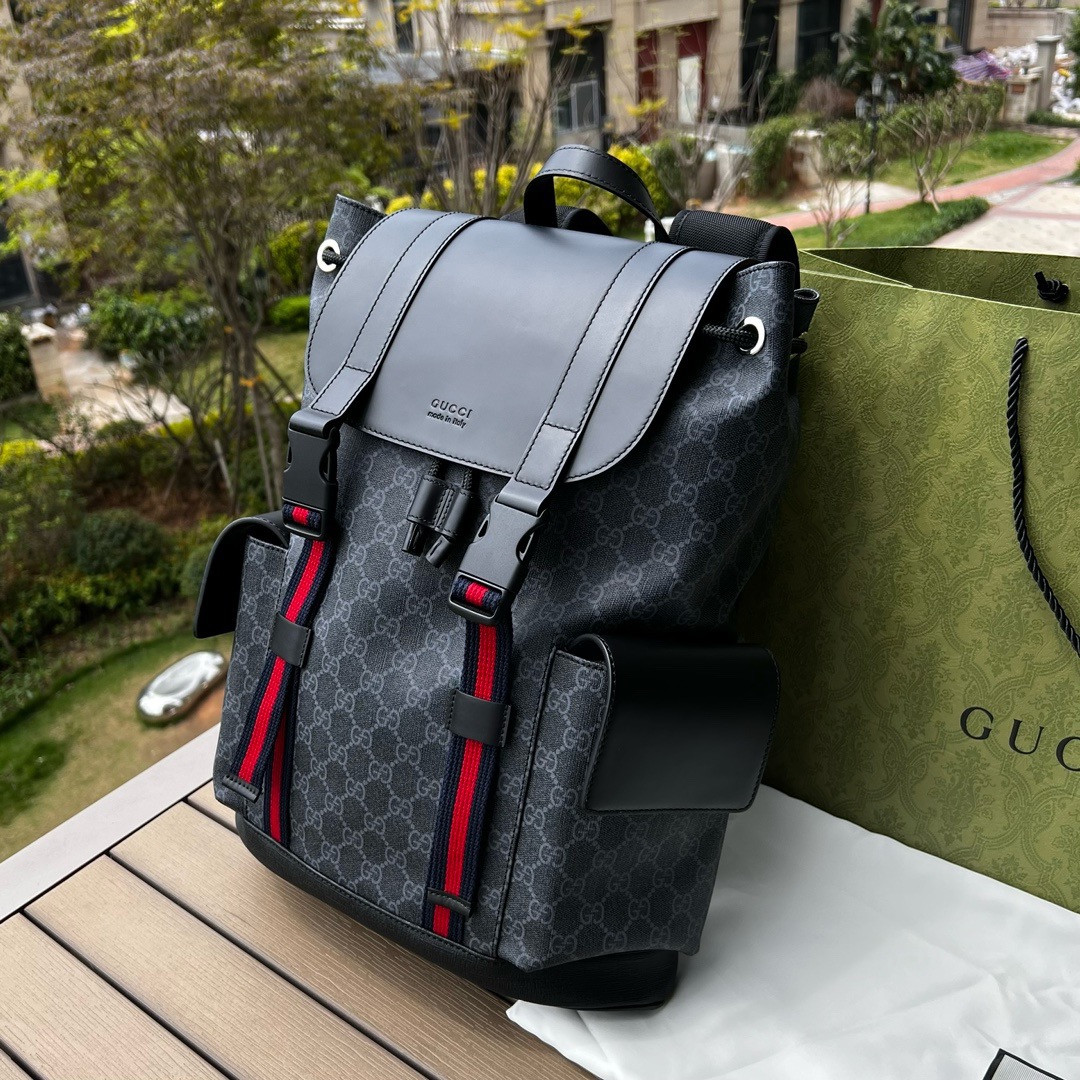G*u*i backpack model: 495563. size: 34*42*16cm