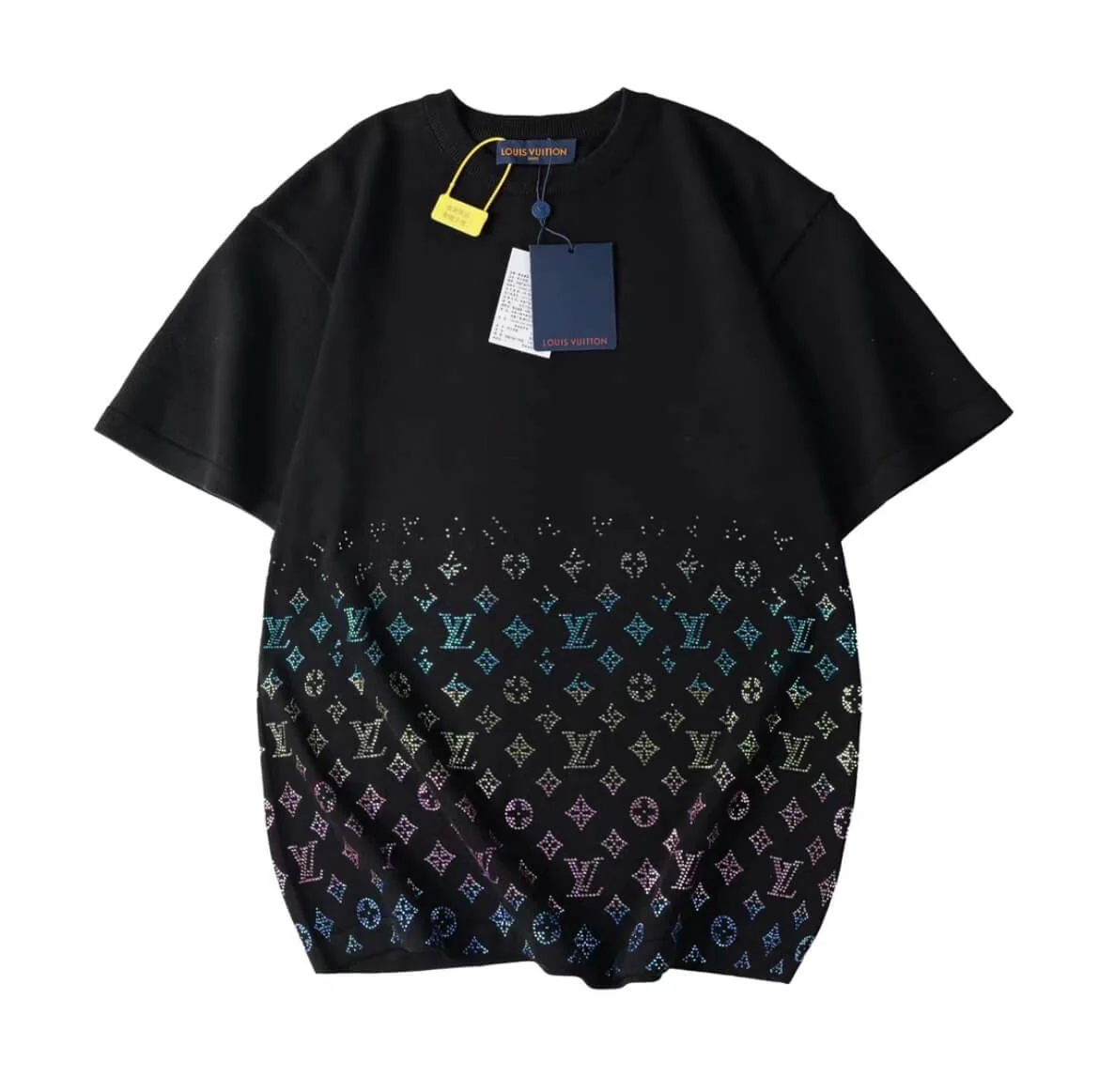 colored Di*m*nd t shirt