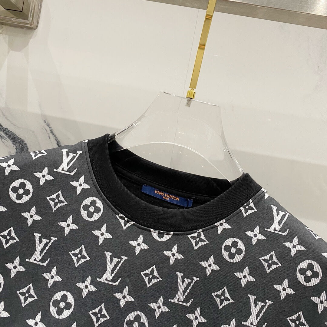 Rendering Pattern T Shirt