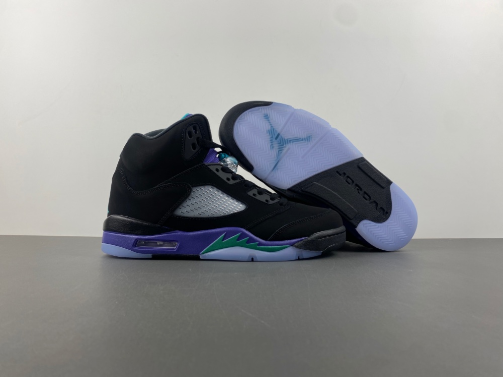 Air Jordan 5 Retro 'Black Grape 136027-007