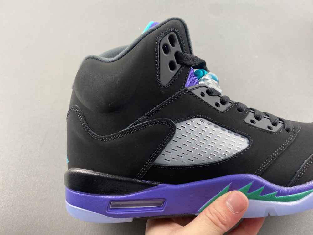Air Jordan 5 Retro 'Black Grape 136027-007