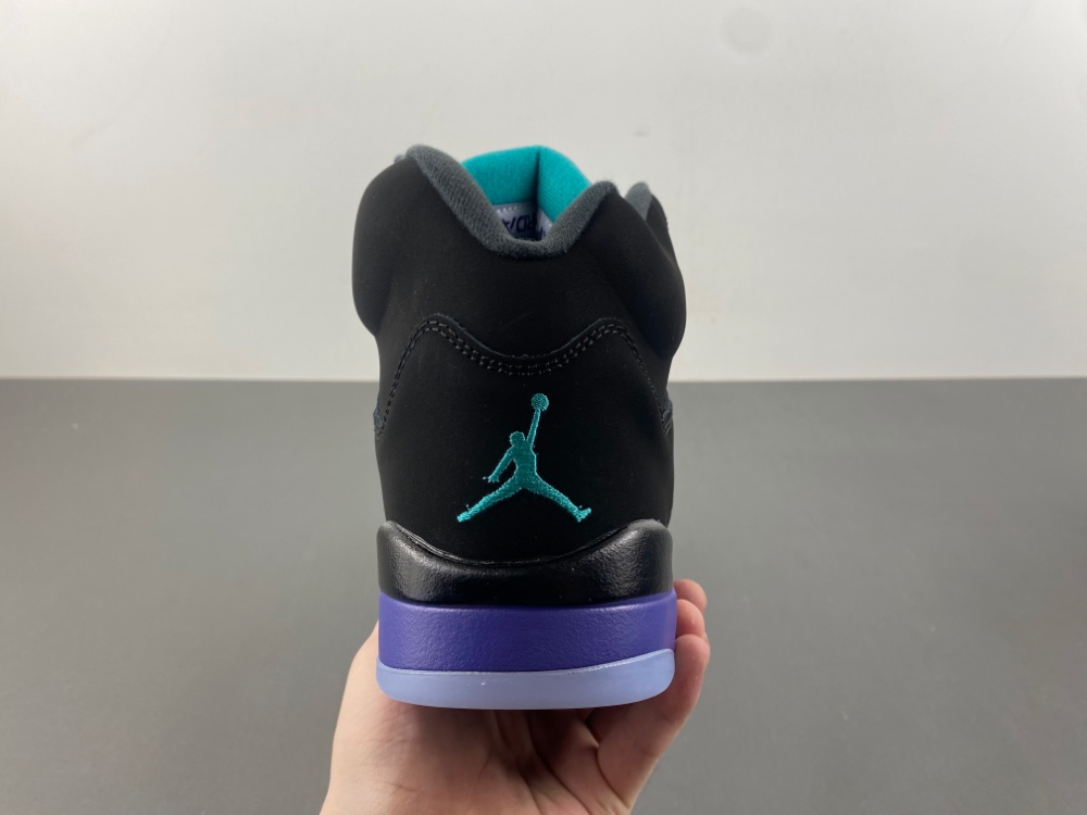 Air Jordan 5 Retro 'Black Grape 136027-007