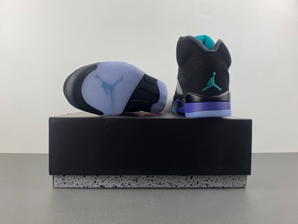 Air Jordan 5 Retro 'Black Grape 136027-007