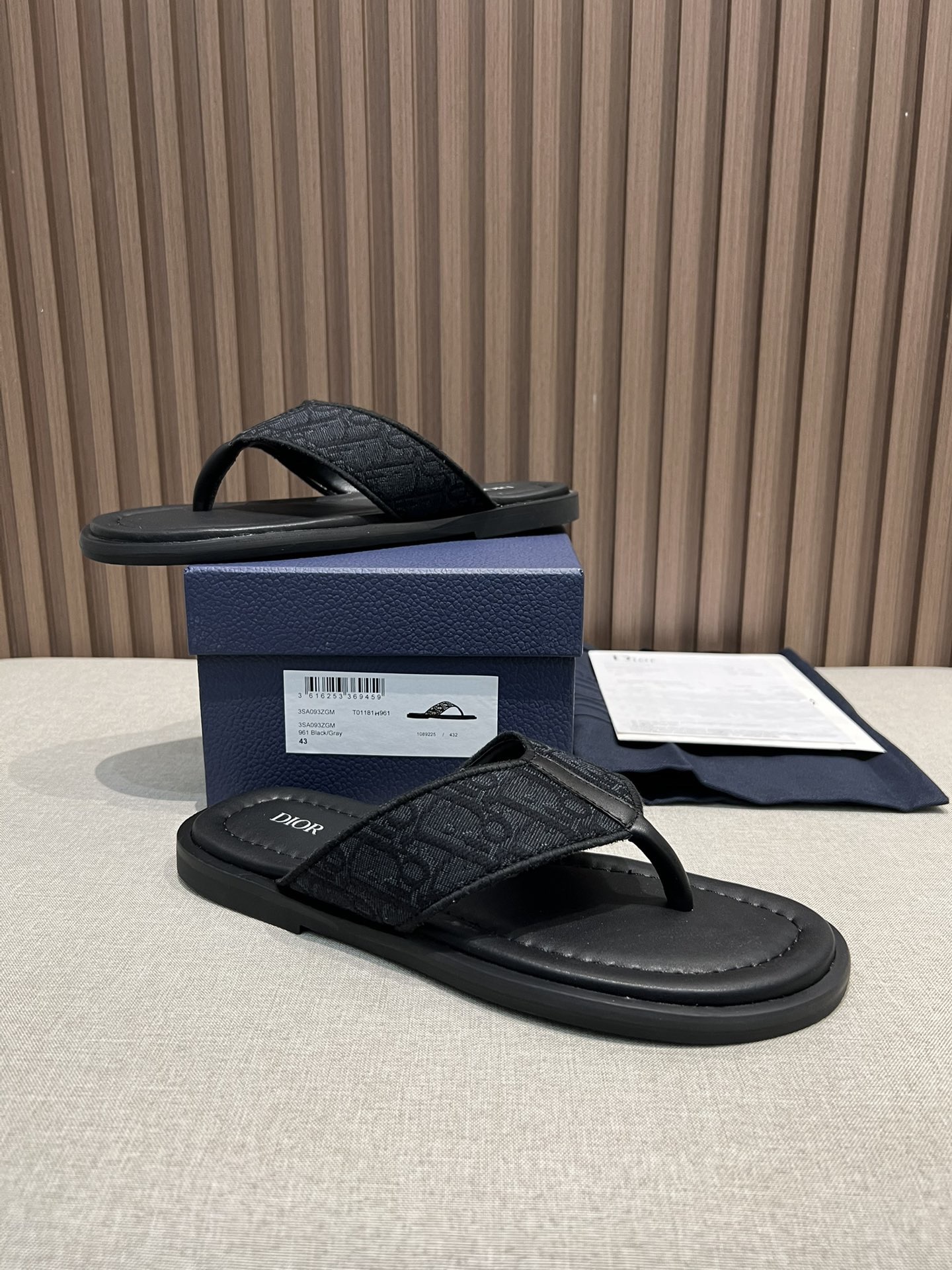 Dior men slide