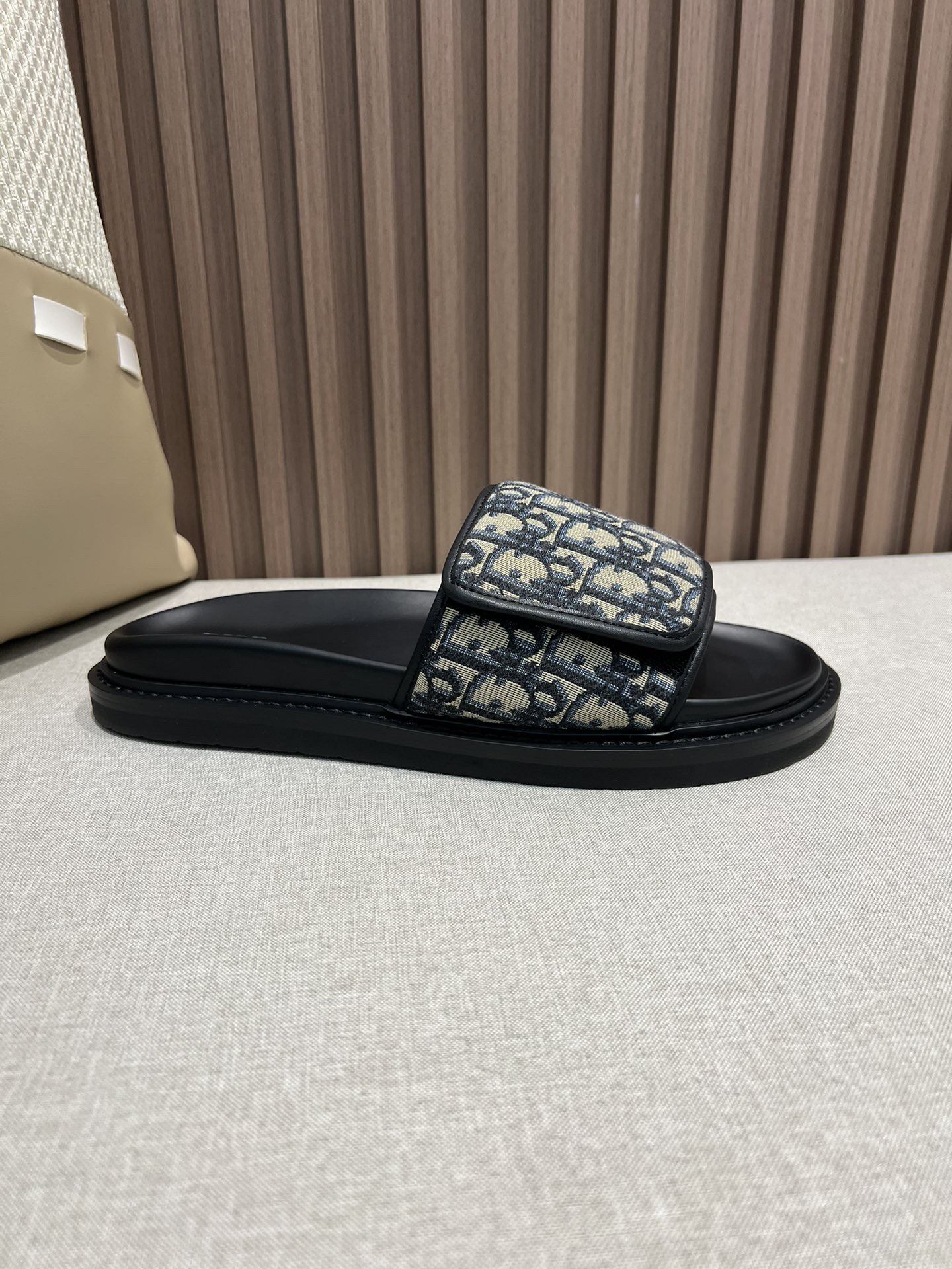 Dior men slide