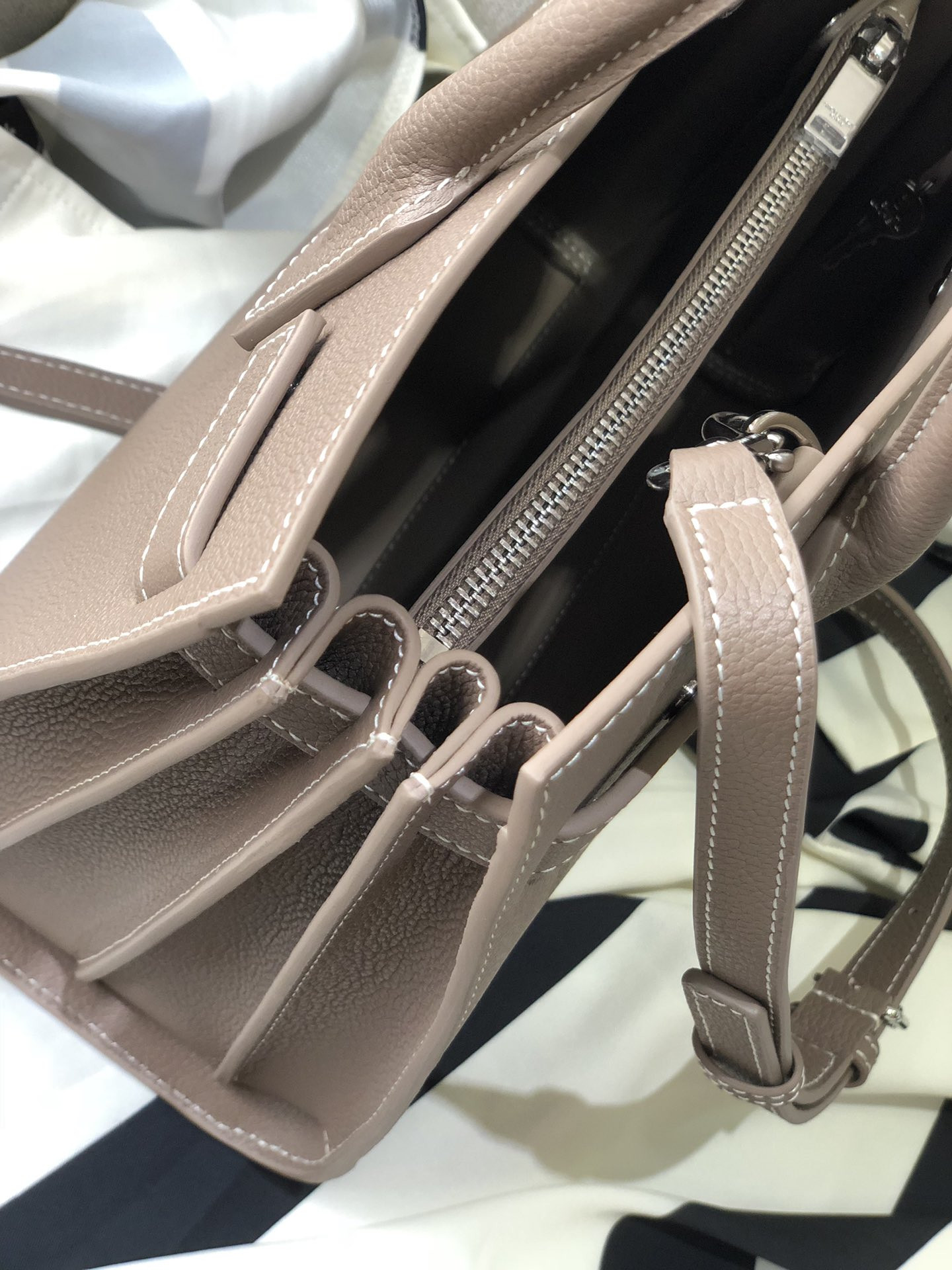 Ysl Sac De Jour Bag