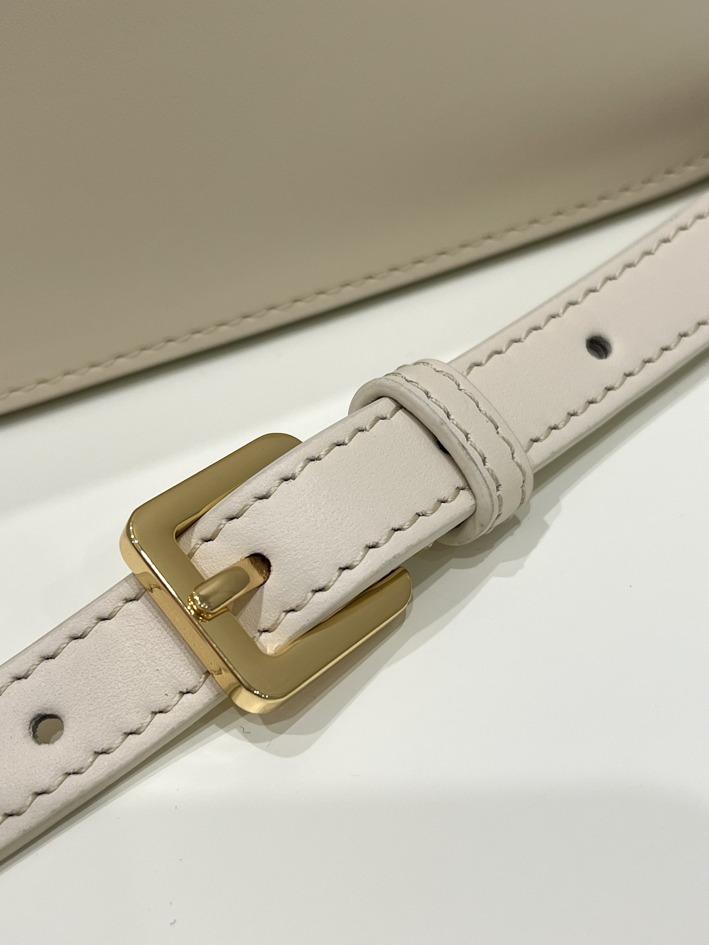 30 Montaigne Bag