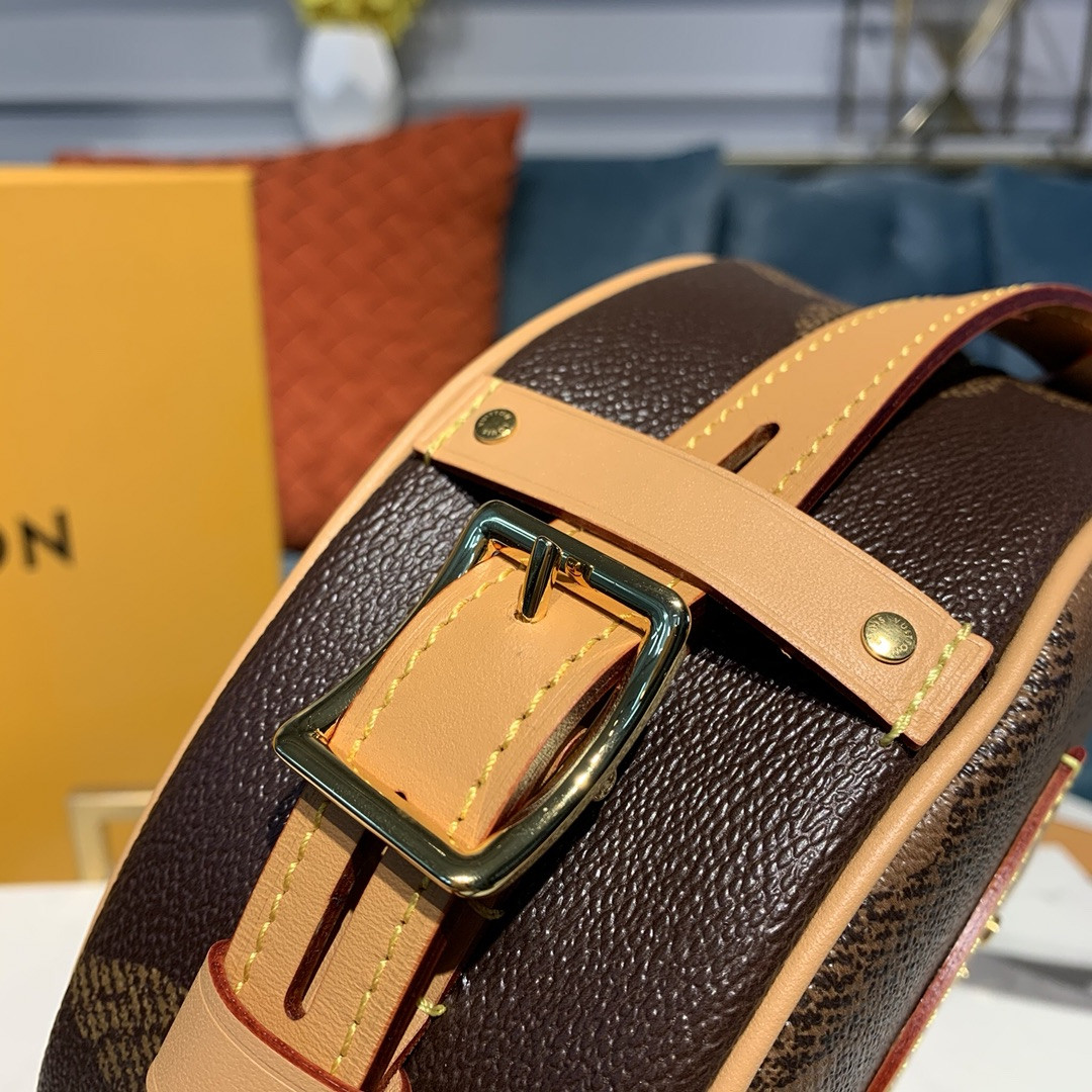 Lv Boite Chapeau